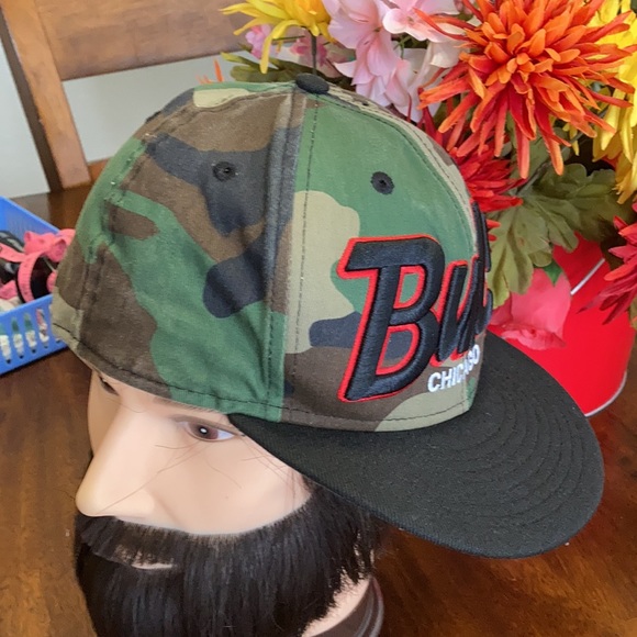 Chicago bulls SnapBack hats unisex. - Picture 4 of 12